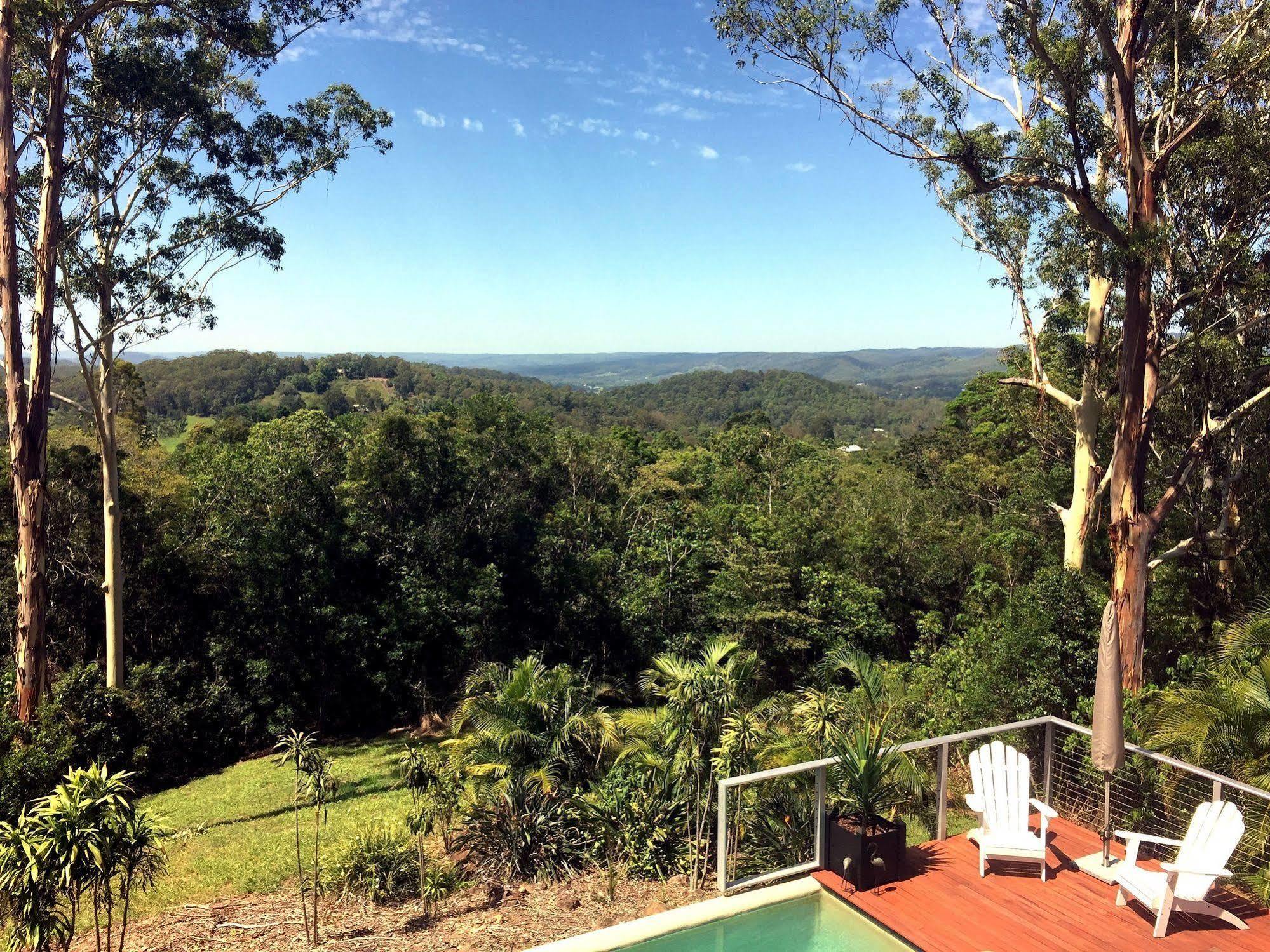 Phoenix Eumundi Exterior photo