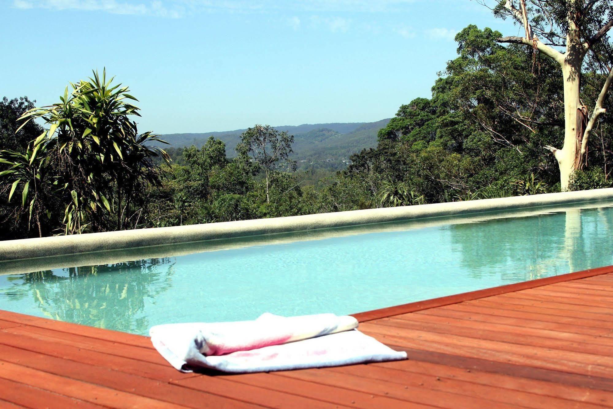 Phoenix Eumundi Exterior photo