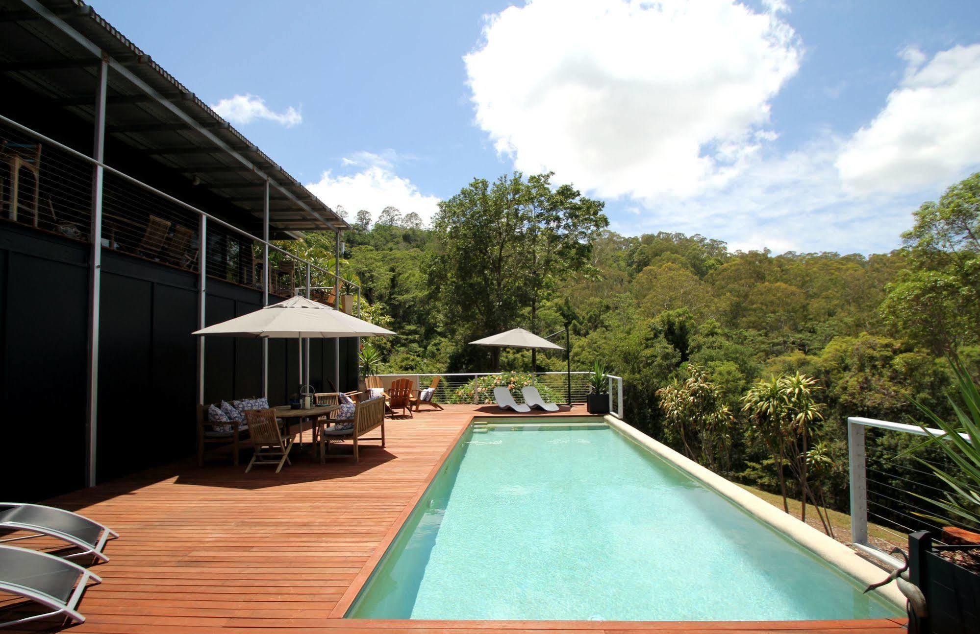 Phoenix Eumundi Exterior photo